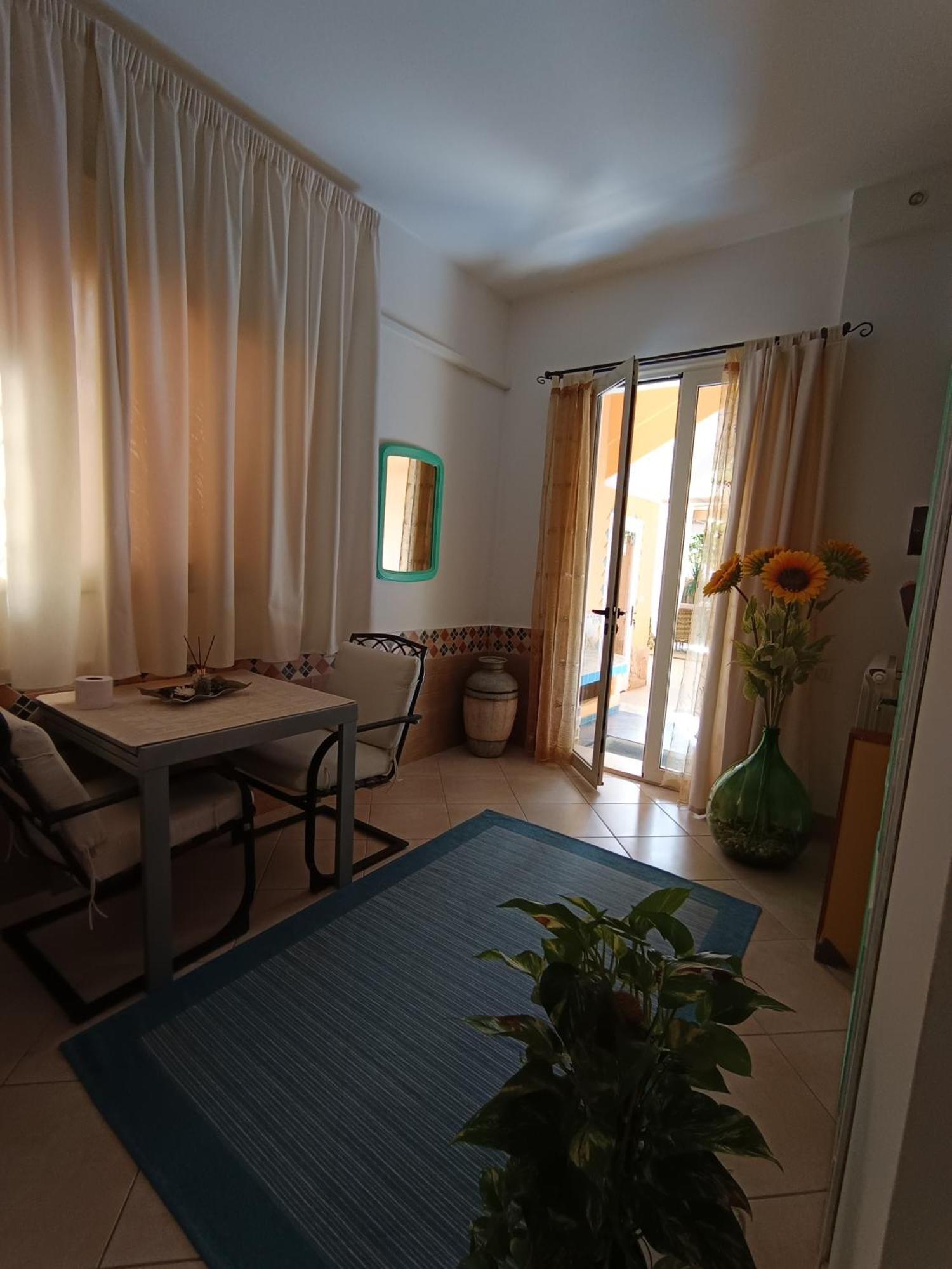 Bed and Breakfast Domos Le Due Tuie Piscinas Exterior foto